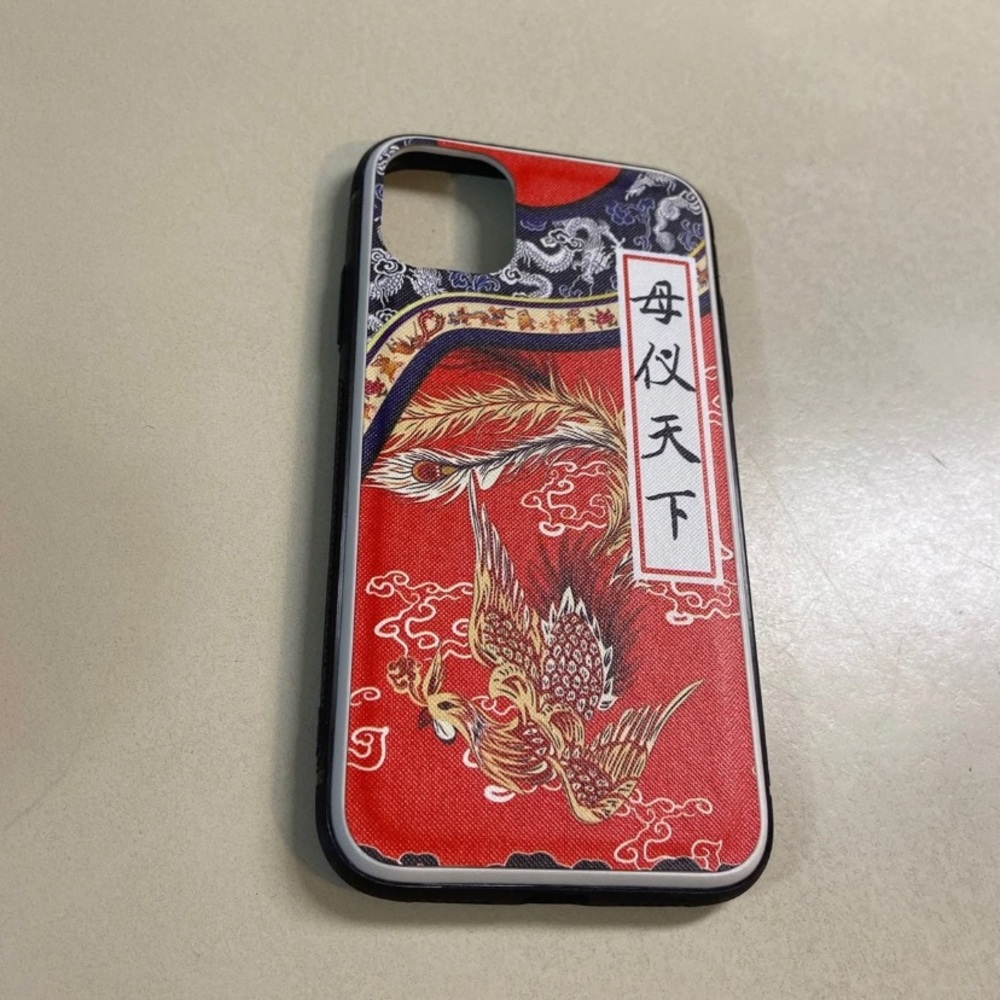 luxurious iphone 11 red case